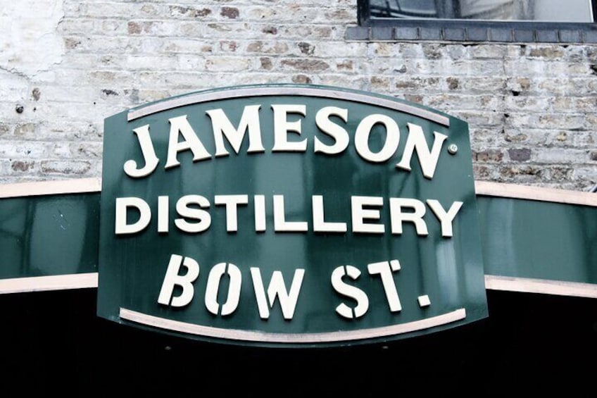 Dublin Jameson Distillery and Guinness Storehouse Guided Tour