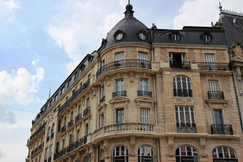 Dijon Walking Tour with professional guide