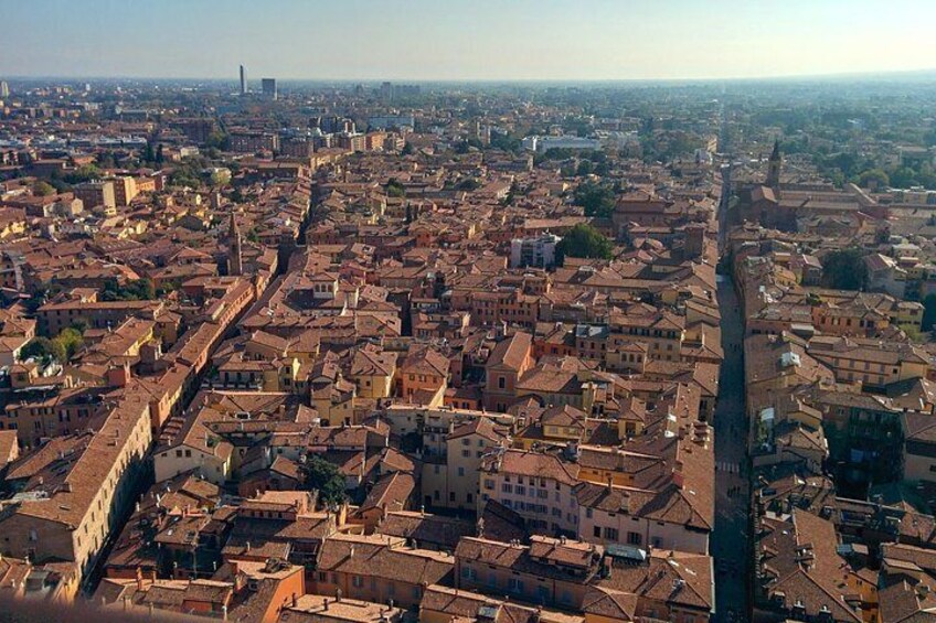 Bologna Private Walking Tour with Professional Guide