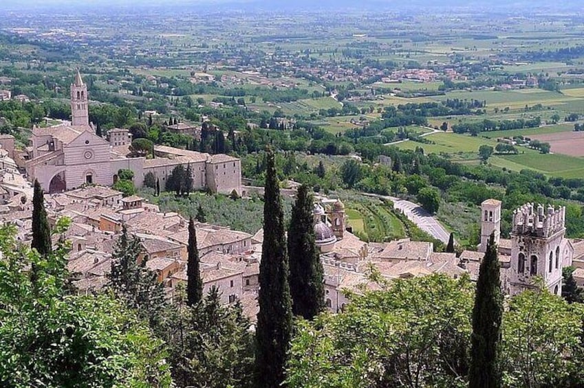 Assisi Private Walking Tour with Professional Guide