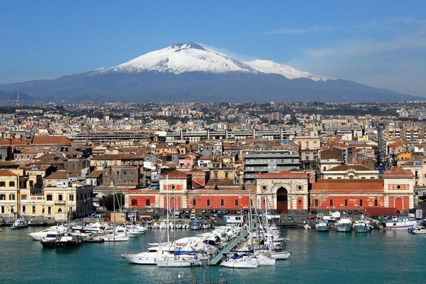 Catania Private Walking Tour with Professional Guide