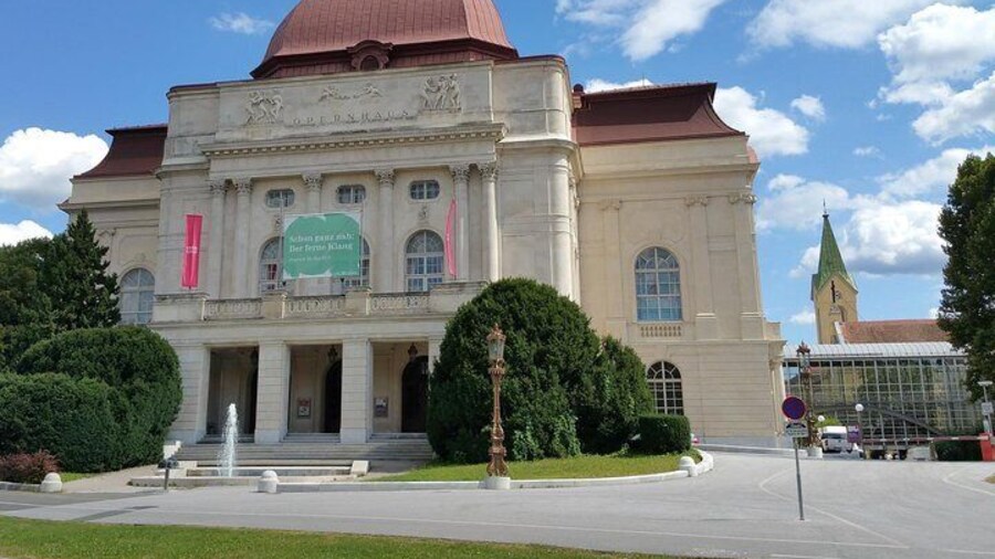 Graz Private Walking Tour with Professional Guide
