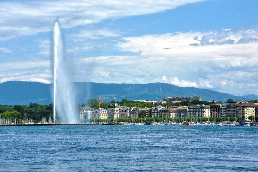 Geneva Private Walking Tour with Professional Guide