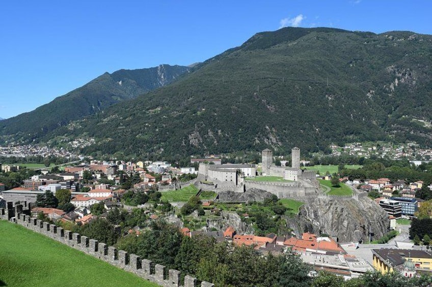 Bellinzona Private Walking Tour with Professional Guide