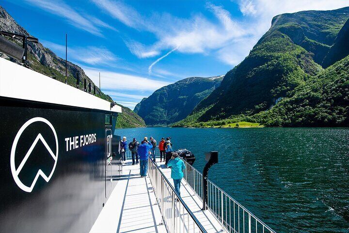 Full Day Guided Roundtrip From Bergen To Sognefjord With Flam Railway