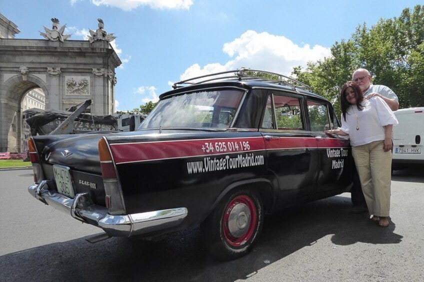 Vintage Tour Madrid Taxi 1500