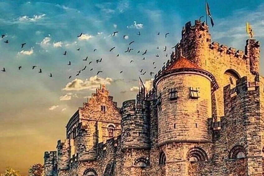 Get to know more about Ghent's medieval history.