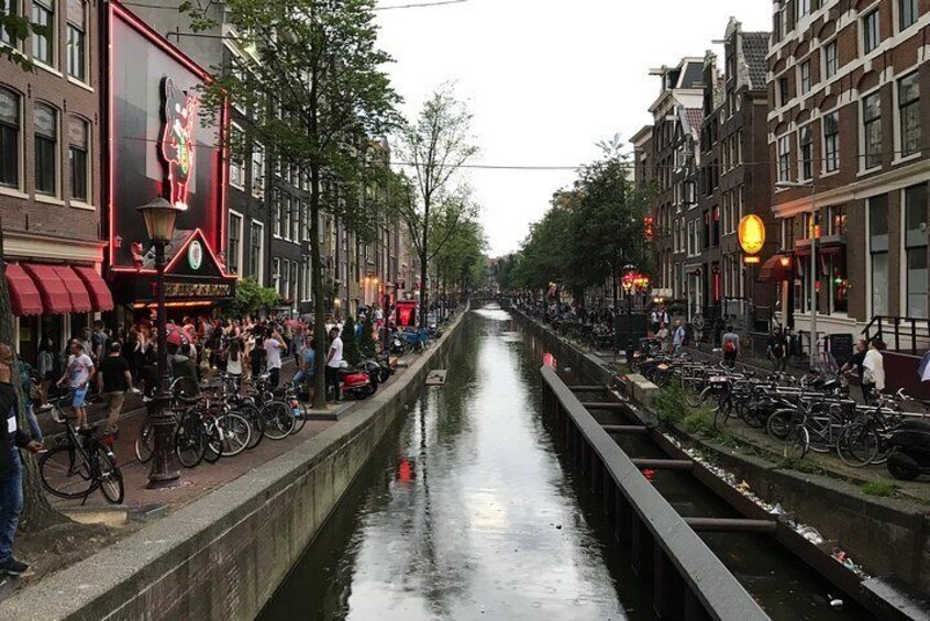 Half day private tour: Amsterdam introduction in one day