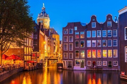 Private Tour durch das Amsterdamer Rotlichtviertel mit Verkostungen