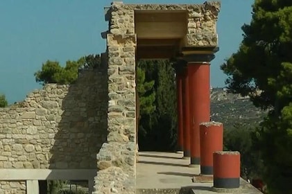Guided Tour to Knossos Palace & Heraklion