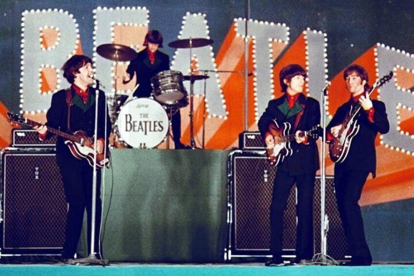 Boogie Shoes Beatles Silent Disco Walking Tour (Abbey Road)