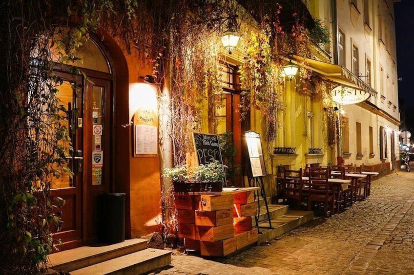Krakow: Jewish Quarter Kazimierz Guided Tour