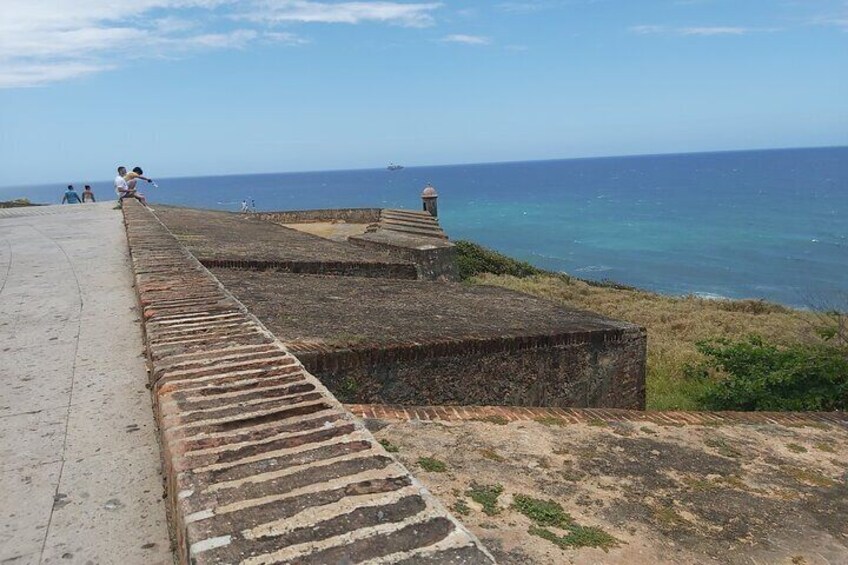 City Tour San Juan historic, modern, beach and street art sightseeing