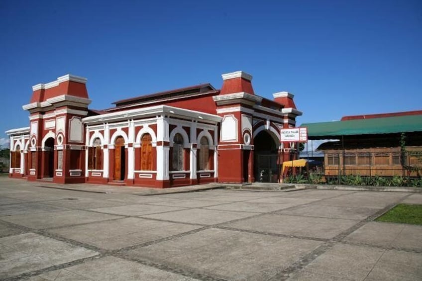 Granada Old Train Station
