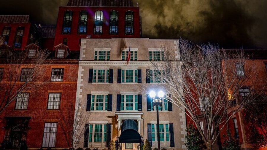 History never sleeps, and neither do the ghosts of DC. Take a spine-tingling walk through the city’s haunted past.