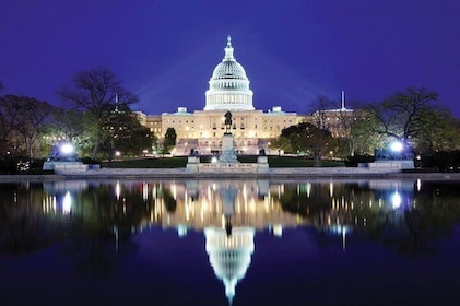 Tour nocturno con entrada opcional Air & Space o al Monumento a Washington