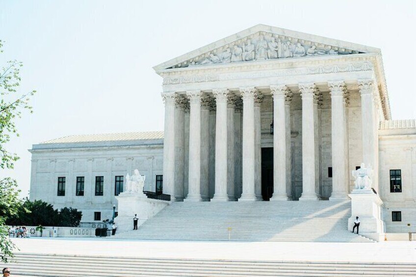 Capitol Hill Guided Walking Tour with Entry to US Capitol & Library of Congress