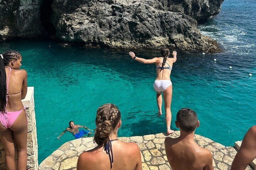 Favorite Beach Experience: Negril Beach & Ricks Cafe Tour