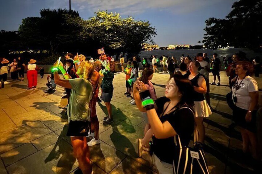 Best Magic LED Monuments tour-DC Downtown Hotel Pick ups included