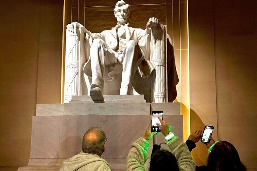 Best Magic LED Monuments tour-DC Downtown Hotel Pick ups included