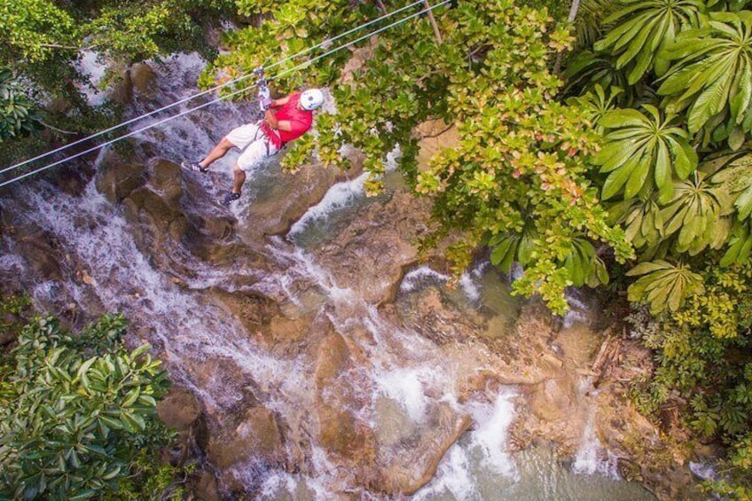 Whoosh through on zipline