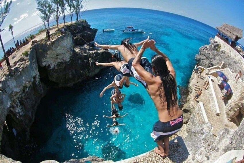Cliff diving at Ricks Cafe