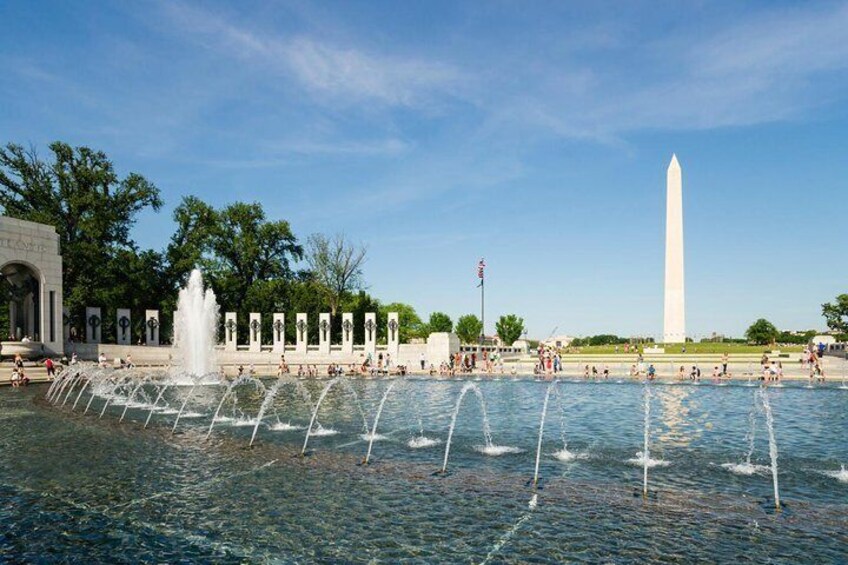 WORLD WAR II MEMORIAL 