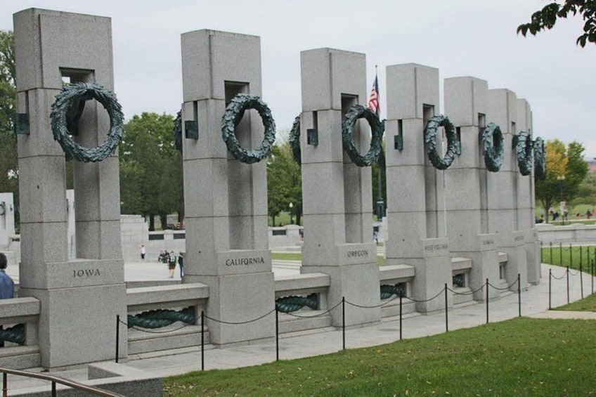Guided DC City Bus Tour W/ Potomac River Cruise