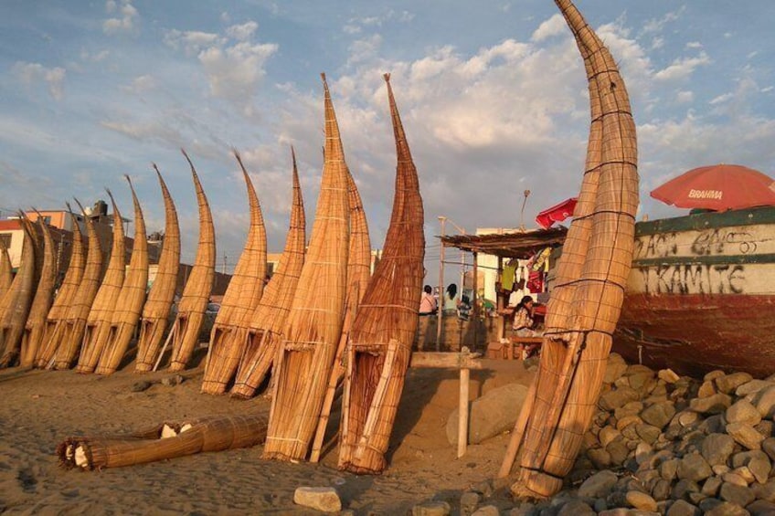 Caballos de Totora - Huanchaco Beach