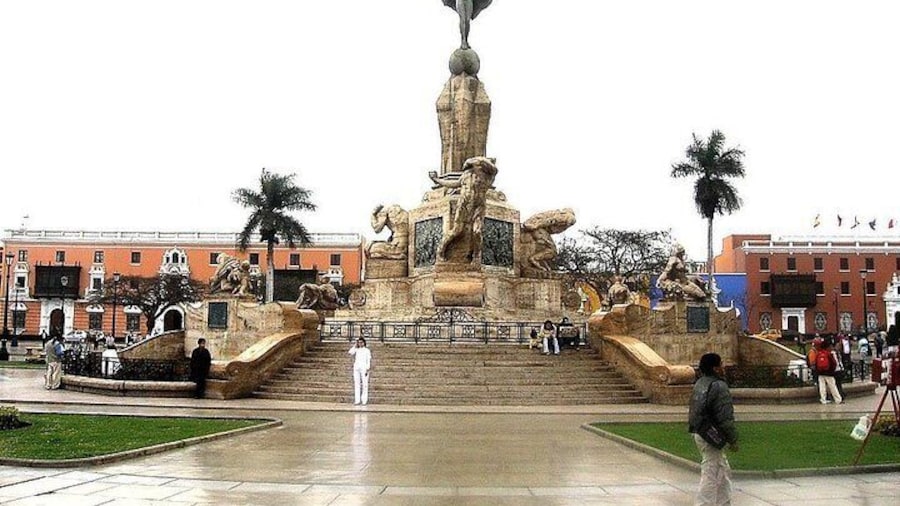 Main Square - Trujillo