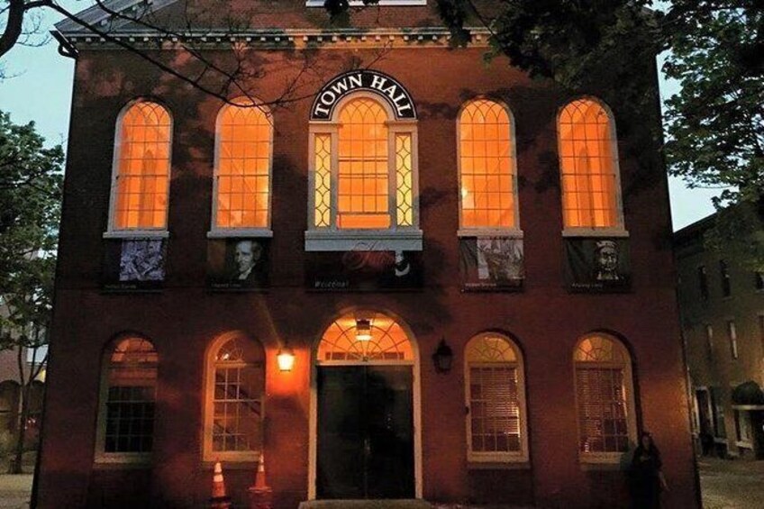 History & Hauntings of Salem Guided Walking Tour