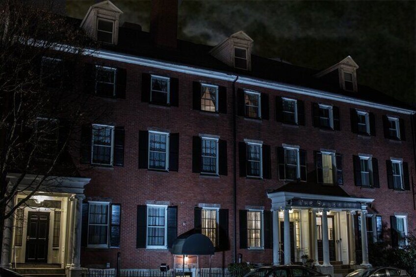 Salem Night-Time Guided Ghost Walking Tour