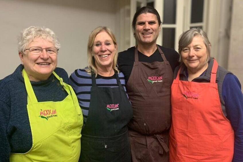 Mexican Cooking Class with Food Market Visit in Mexico City