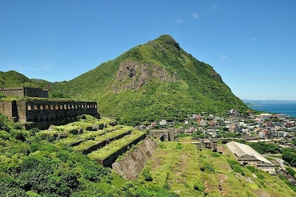 Tour en grupos pequeños: Jiufen, Yehliu Geopark y Shifen de Taipei