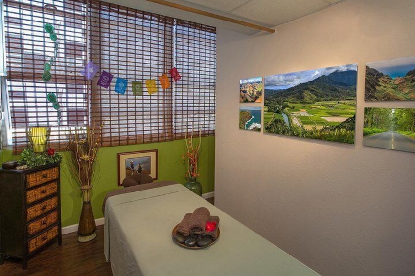 90 Minute Lomi Lomi Massage