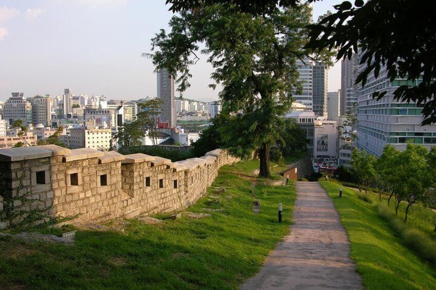Dongdaemoon Fortress Park