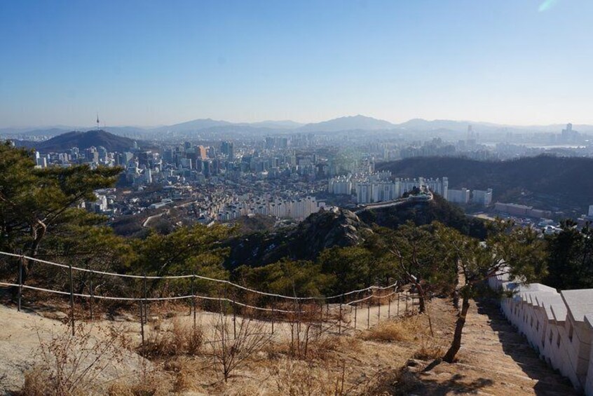 Private Seoul Wall Trekking [Inwangsan, Bugaksan, Naksan Park, N-Seoul Tower]