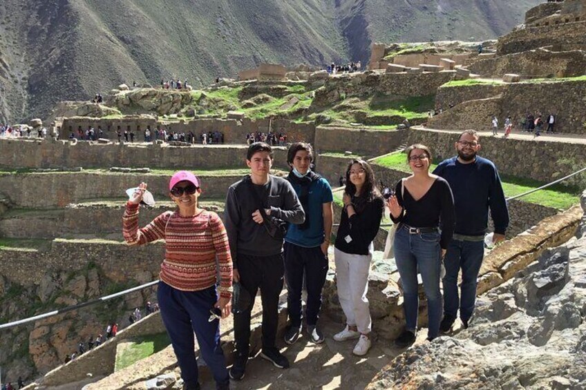 Full-Day Excursion to Sacred Valley, Pisac and Ollantaytambo from Cusco 