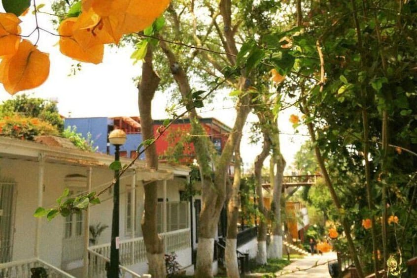 Discover Lima's bohemian and romantic neighborhood, Barranco