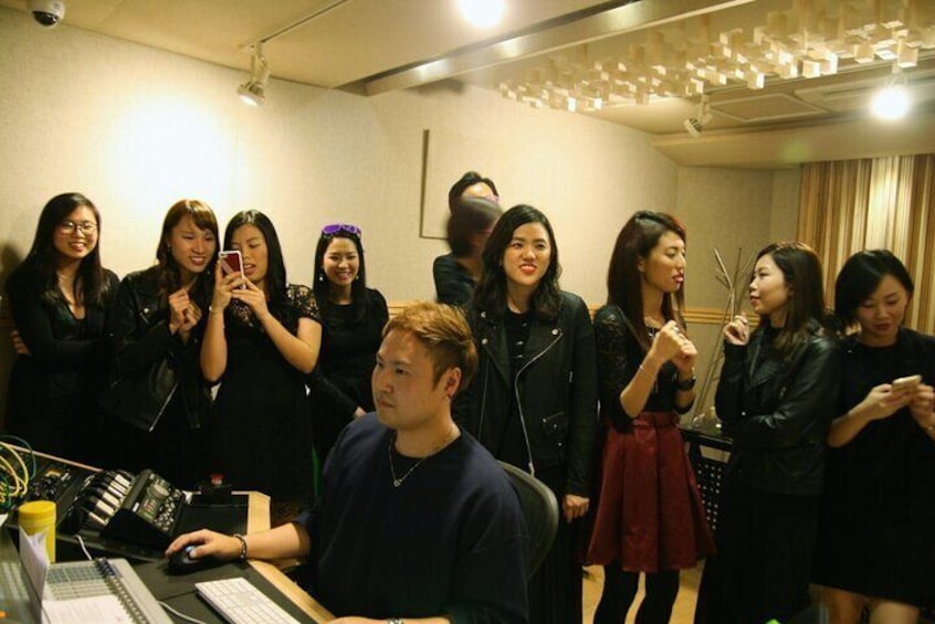 K-Pop Making Class with a Producer