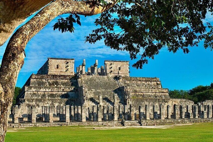 Chichen Itza, The greatness of the Mayas: Creation legends Tour
