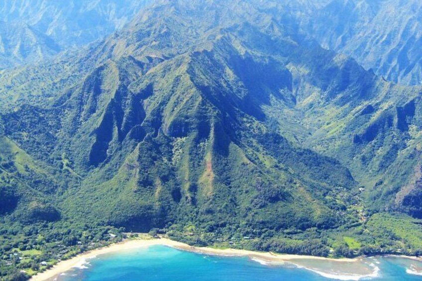 Tunnels Beach