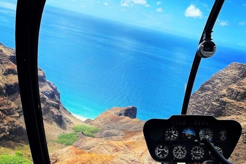 "PRIVATE" Kauai Helicopter Tours with "NO MIDDLE SEATS"
