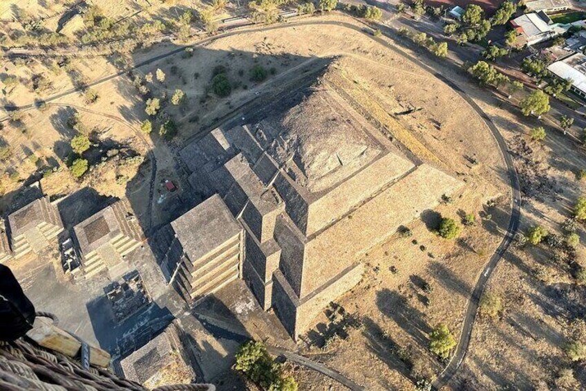 Hot Air Balloon Ride over Teotihuacan