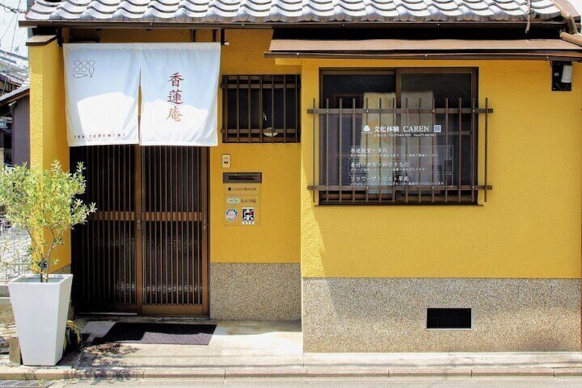 KYOTO Private Tea Ceremony with kimono near by Daitokuji 