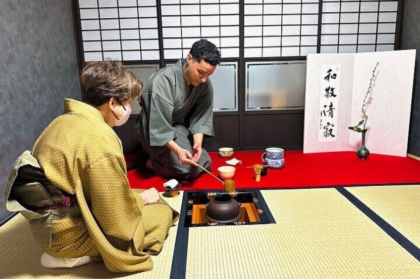 KYOTO Private Tea Ceremony with kimono near by Daitokuji 