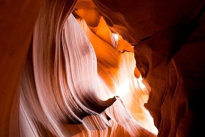 Private Antelope Canyon and Horseshoe Bend in Luxury Car Tour
