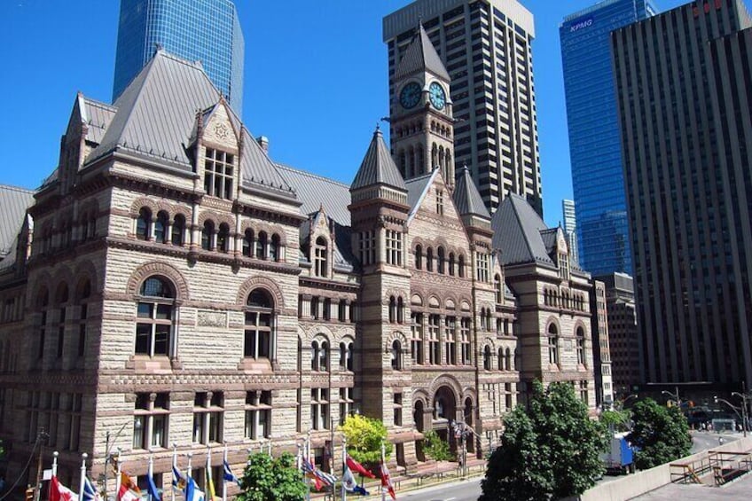 Toronto Greatest Hits: See the city's top attractions on this walking audio tour