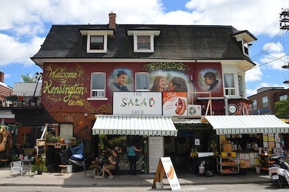 Kensington Market, Chinatown and the Art Gallery of Ontario: A Self-Guided ...