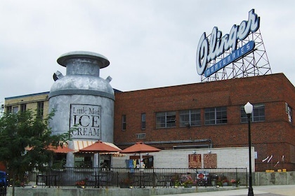 Denver's Spokes and Scoops: A Self-Guided Cycle Tour